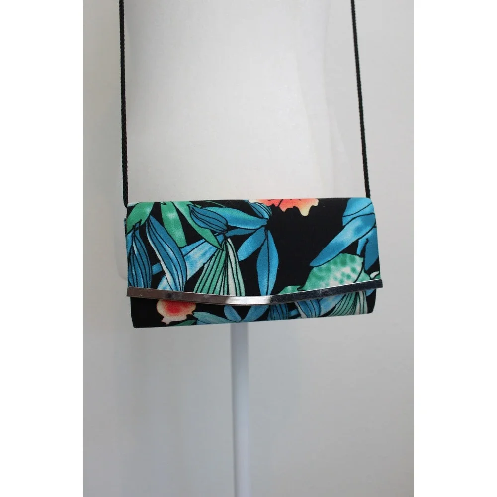 VTG La Regale Tropical Floral‎ Crossbody Clutch Bag Black Blue Green Silver